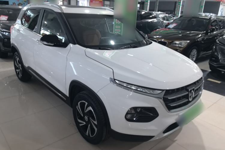 Used Baojun 510 2017 1.5L Manual Luxury Model Front Right 45 Deg