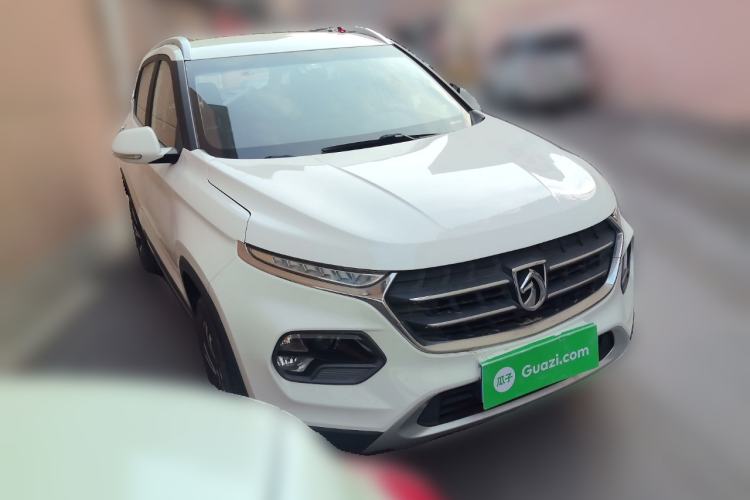 Used Baojun 510 2017 1.5L Manual Fashion Model Front Right 45 Deg
