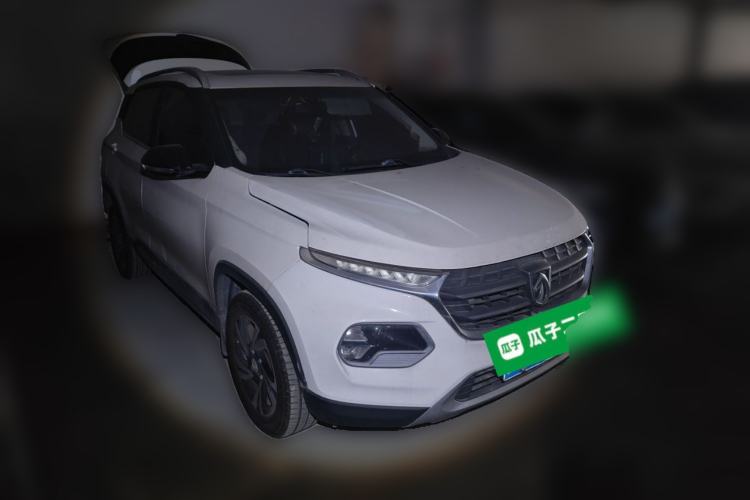 Used Baojun 510 2017 1.5L Manual Luxury Model Front Right 45 Deg