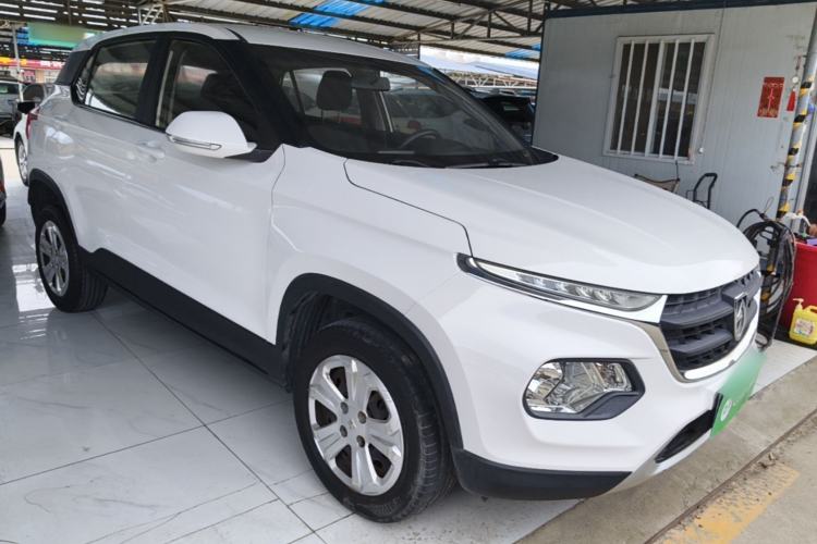 Used Baojun 510 2017 1.5L manual Comfort trim Front Right 45 Deg