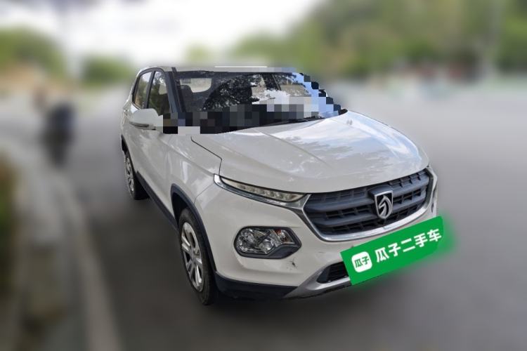 Used Baojun 510 2017 1.5L manual Comfort trim Front Right 45 Deg
