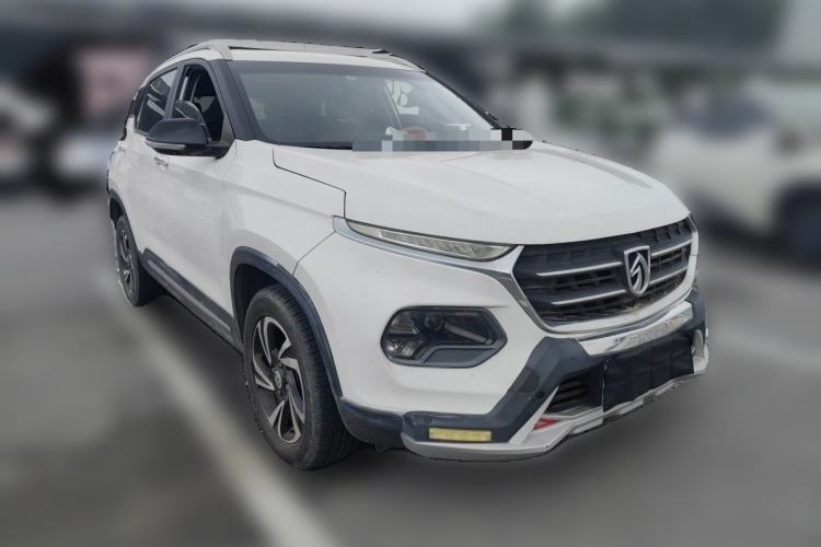 Used Baojun 510 2017 1.5L Manual Luxury Model Front Right 45 Deg