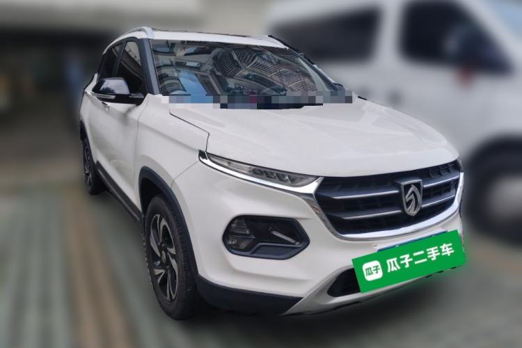 Used Baojun 510 2017 1.5L Manual Luxury Model Front Right 45 Deg