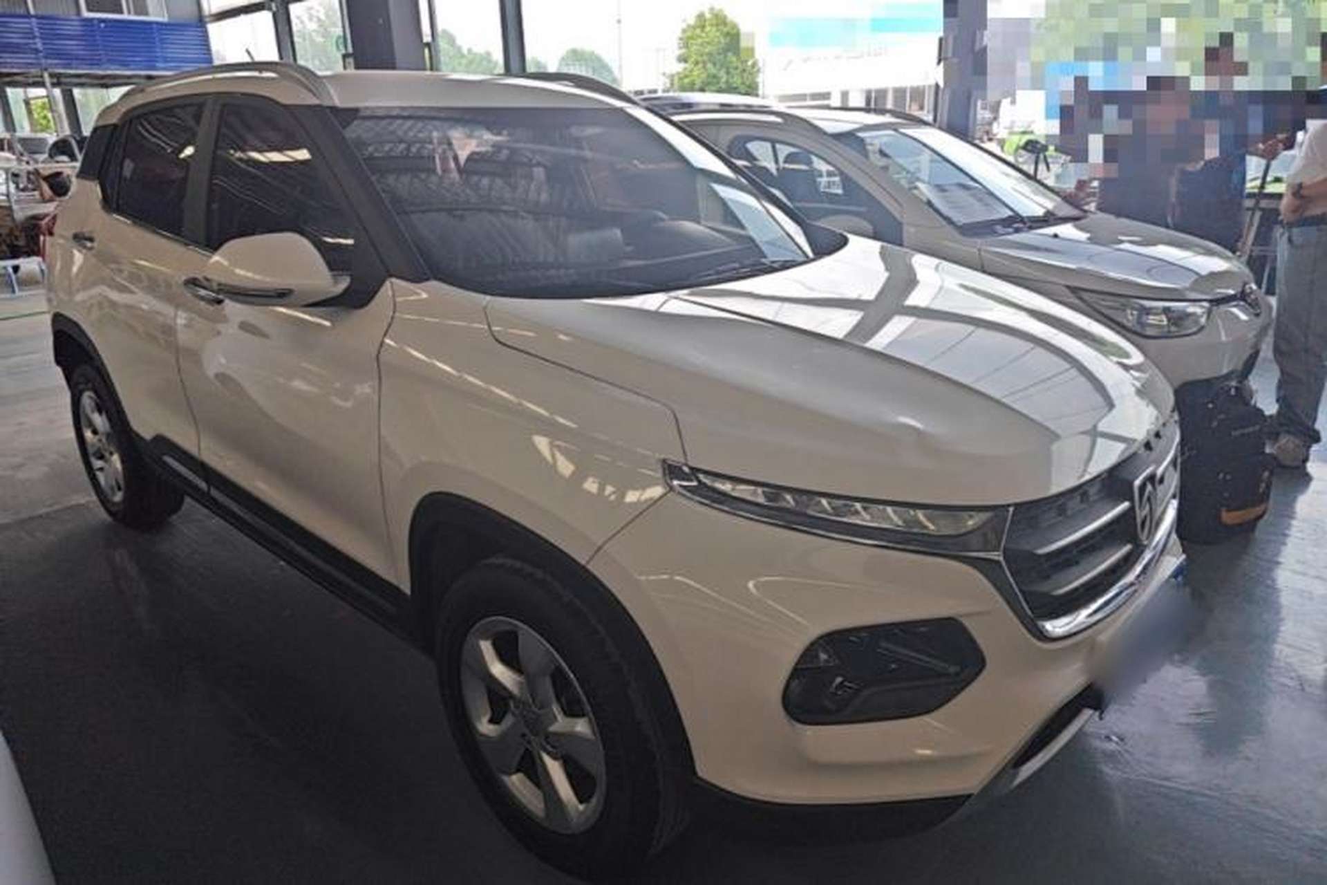 Used Baojun 510 2017 1.5L Automatic Fashion Model Front Right 45 Deg