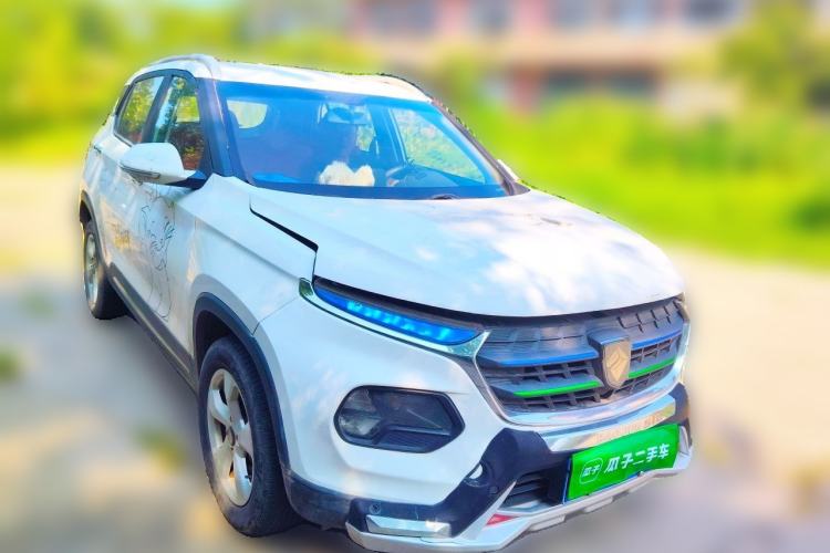 Used Baojun 510 2017 1.5L Automatic Fashion Model Front Right 45 Deg