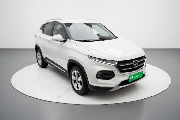 Used Baojun 510 2017 1.5L Automatic Fashion Model Front Right 45 Deg