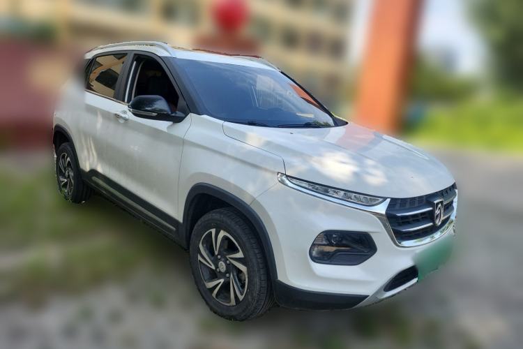 Used Baojun 510 2017 1.5L Manual Luxury Model Front Right 45 Deg