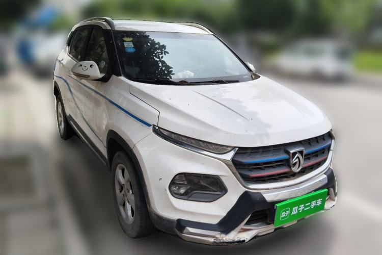 Used Baojun 510 2017 1.5L Manual Fashion Model Front Right 45 Deg