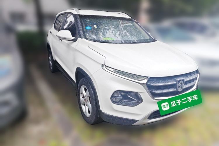 Used Baojun 510 2017 1.5L Manual Fashion Model Front Right 45 Deg