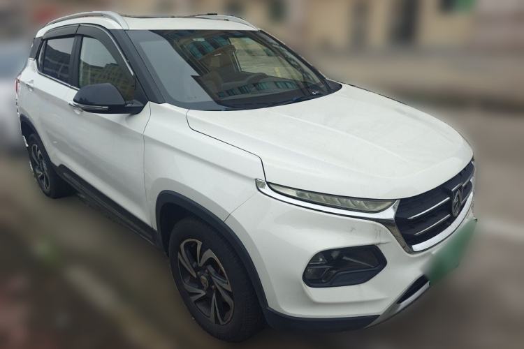 Used Baojun 510 2017 1.5L Manual Luxury Model Front Right 45 Deg