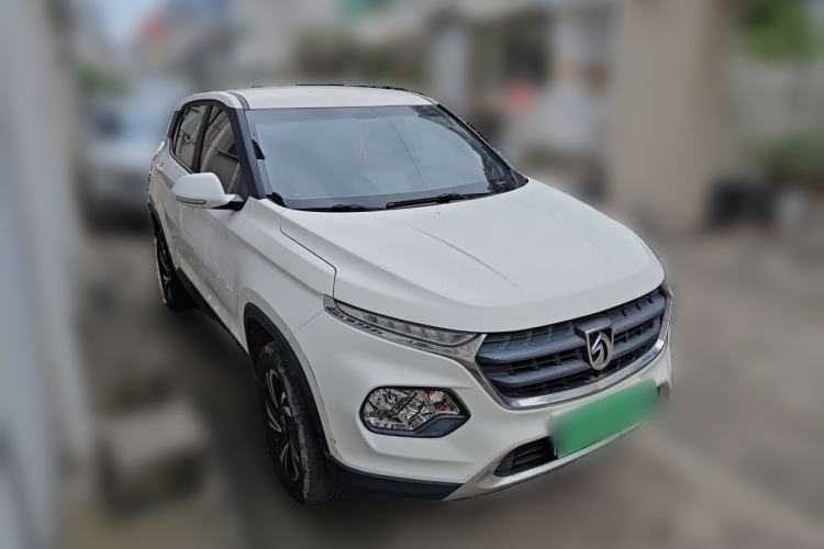 Used Baojun 510 2017 1.5L manual Comfort trim Front Right 45 Deg