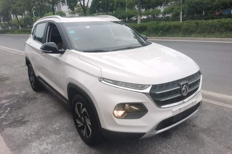 Used Baojun 510 2017 1.5L Automatic Luxury Model Front Right 45 Deg