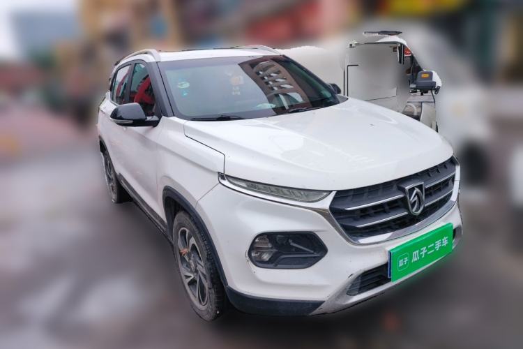 Used Baojun 510 2017 1.5L Manual Luxury Model Front Right 45 Deg