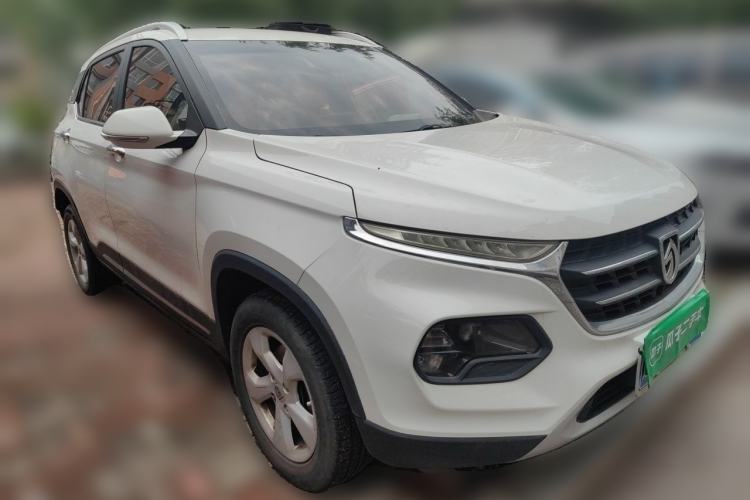 Used Baojun 510 2017 1.5L Manual Fashion Model Front Right 45 Deg