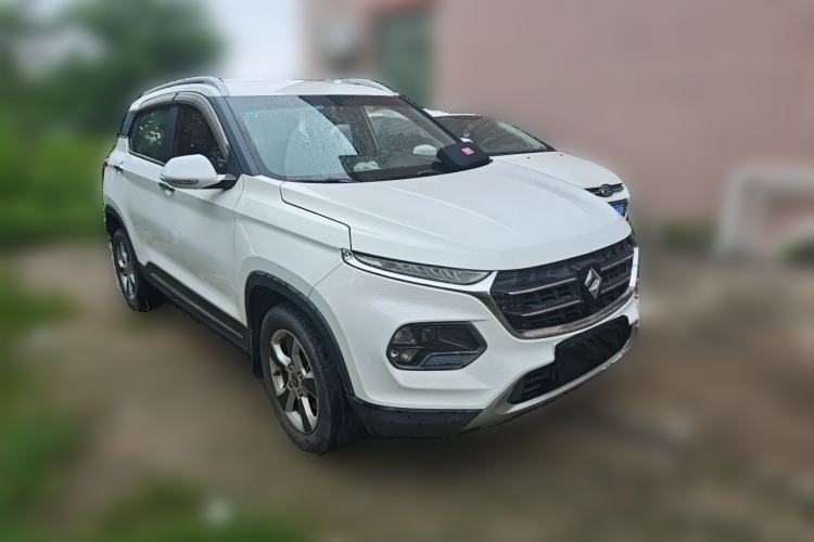 Used Baojun 510 2017 1.5L Manual Fashion Model Front Right 45 Deg
