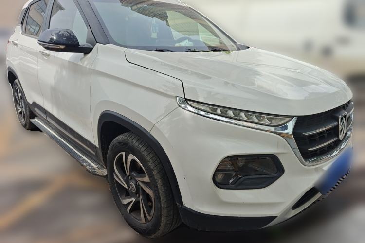 Used Baojun 510 2017 1.5L Manual Luxury Model Front Right 45 Deg