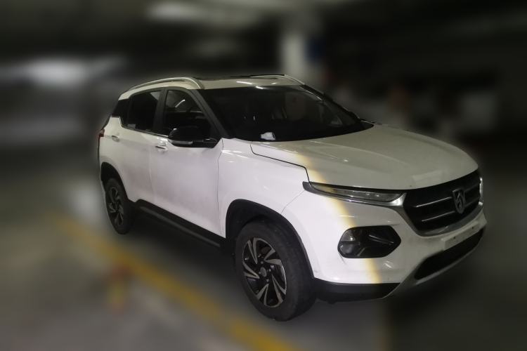 Used Baojun 510 2017 1.5L Manual Luxury Model Front Right 45 Deg