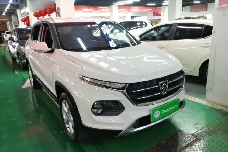 Used Baojun 510 2017 1.5L Automatic Fashion Model Front Right 45 Deg