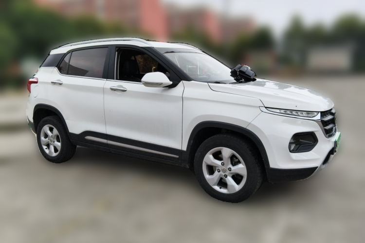 Used Baojun 510 2017 1.5L Automatic Fashion Model Front Right 45 Deg