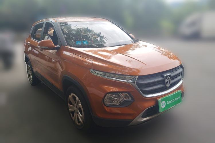 Used Baojun 510 2017 1.5L manual Comfort trim Front Right 45 Deg