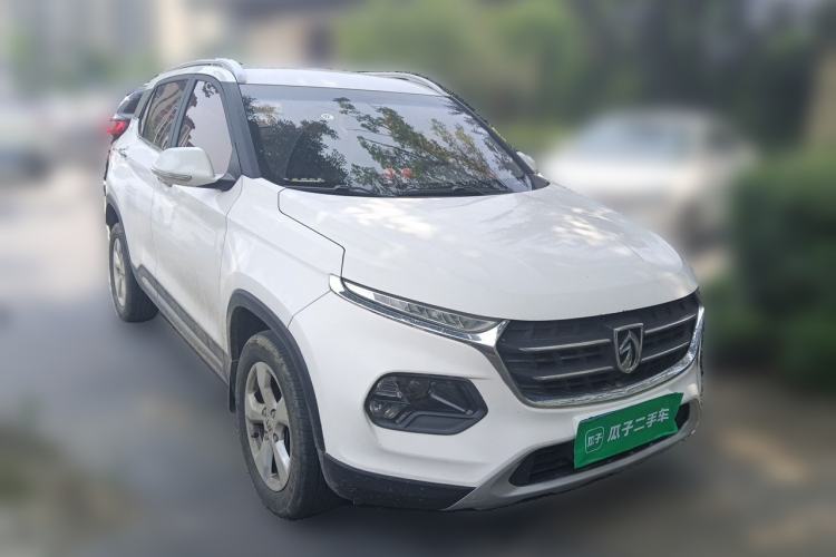 Used Baojun 510 2017 1.5L Automatic Fashion Model Front Right 45 Deg