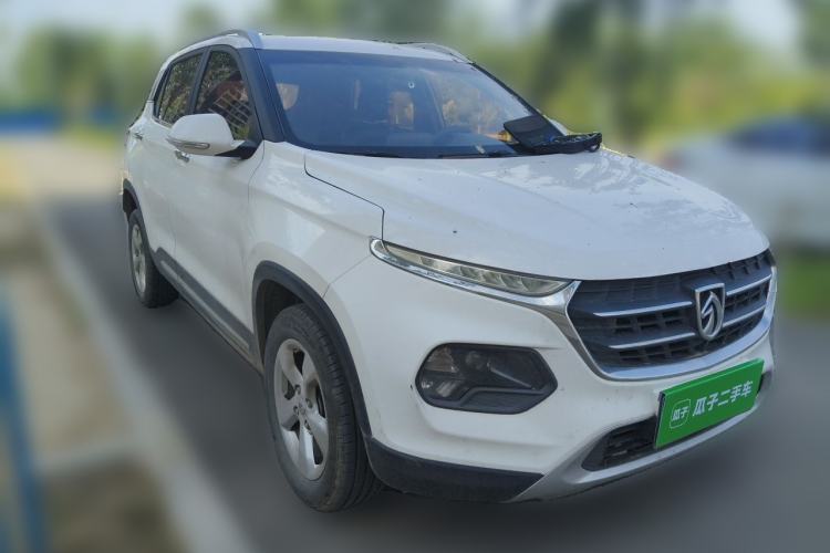 Used Baojun 510 2017 1.5L Manual Fashion Model Front Right 45 Deg
