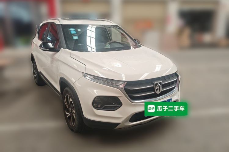 Used Baojun 510 2017 1.5L Manual Luxury Model Front Right 45 Deg