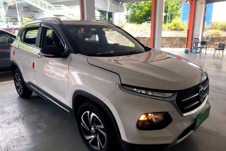 Used Baojun 510 2017 1.5L Manual Luxury Model Front Right 45 Deg