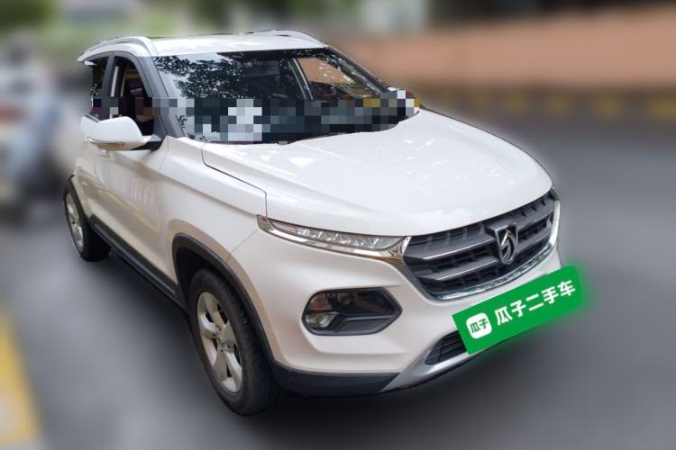 Used Baojun 510 2017 1.5L Manual Fashion Model Front Right 45 Deg
