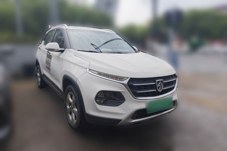 Used Baojun 510 2017 1.5L Automatic Fashion Model Front Right 45 Deg