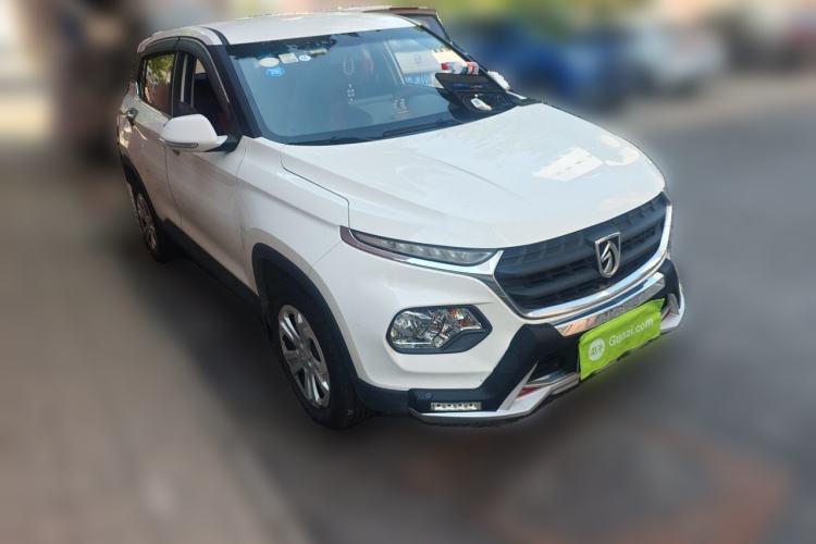 Used Baojun 510 2017 1.5L manual Comfort trim Front Right 45 Deg