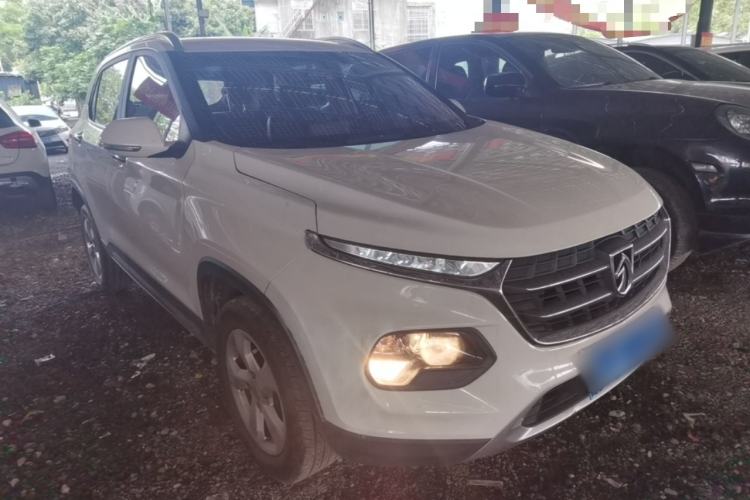 Used Baojun 510 2017 1.5L Automatic Fashion Model Front Right 45 Deg