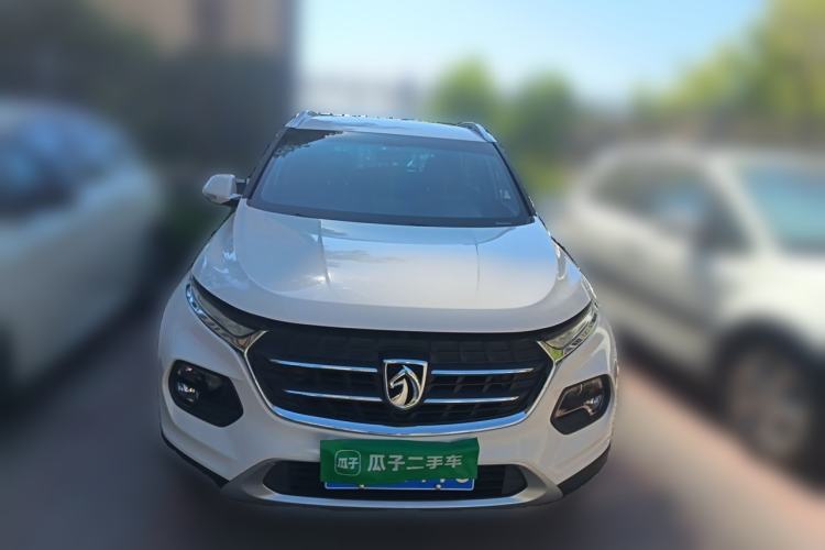 Used Baojun 510 2017 1.5L Manual Fashion Model Front