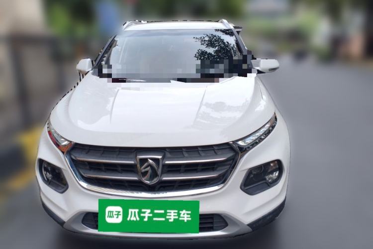 Used Baojun 510 2017 1.5L Manual Fashion Model Front
