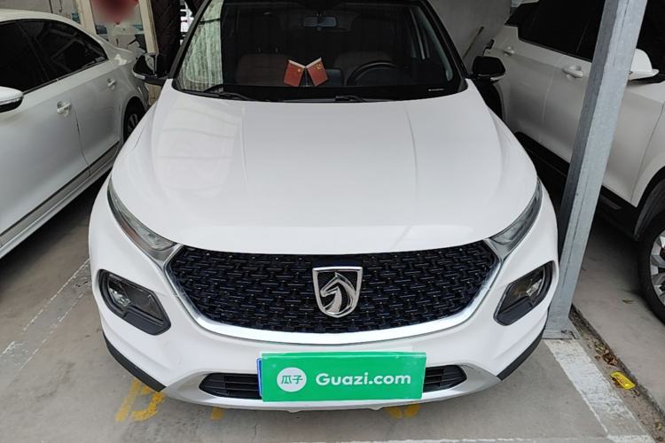 Used Baojun 510 2017 1.5L Manual Luxury Model Front