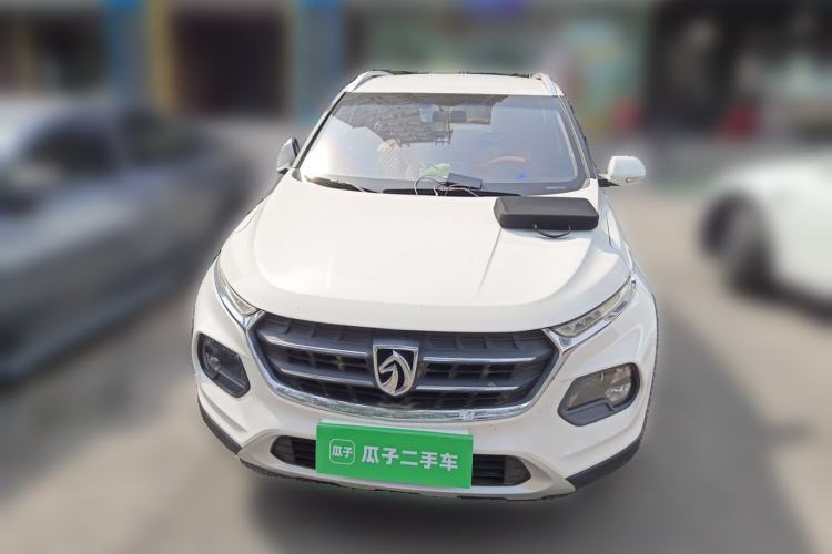 Used Baojun 510 2017 1.5L Manual Fashion Model Front
