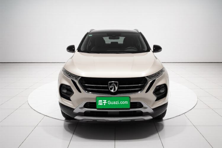 Used Baojun 510 2017 1.5L Manual Luxury Model Front
