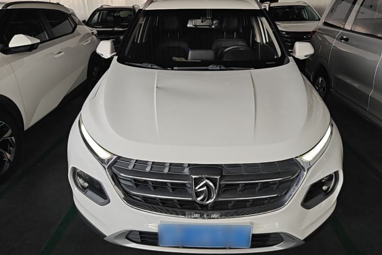 Used Baojun 510 2017 1.5L Manual Fashion Model Front