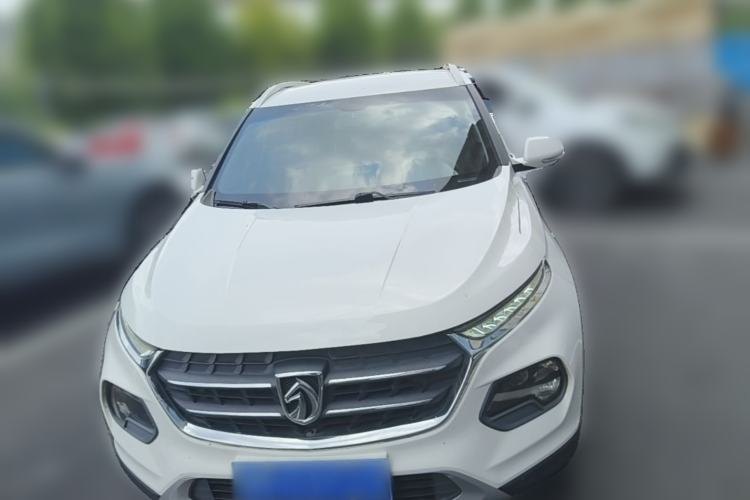 Used Baojun 510 2017 1.5L Manual Fashion Model Front
