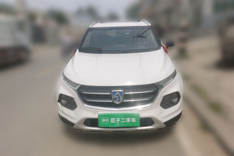 Used Baojun 510 2017 1.5L Manual Luxury Model Front