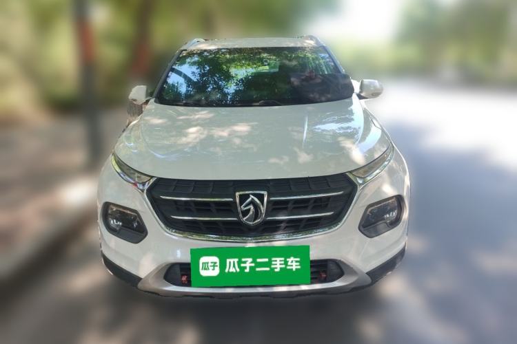 Used Baojun 510 2017 1.5L Manual Fashion Model Front