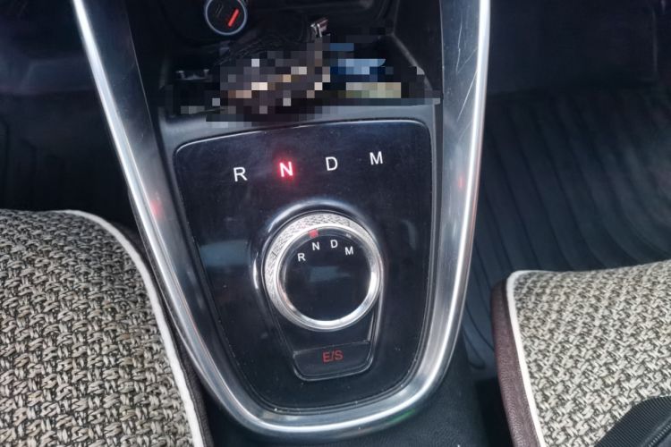 Used Baojun 510 2017 1.5L Automatic Luxury Model Gear Lever