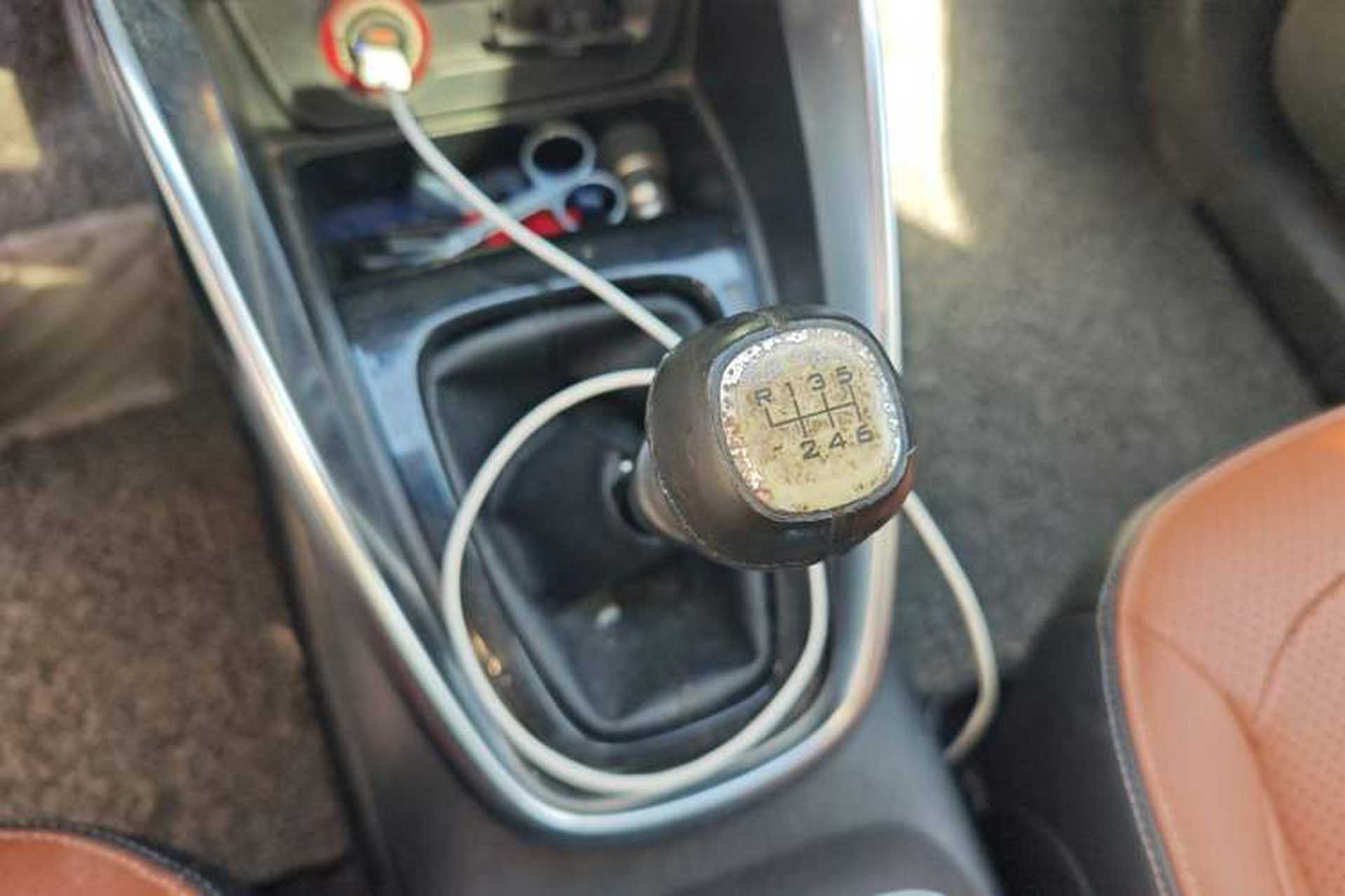 Used Baojun 510 2017 1.5L Manual Luxury Model Gear Lever