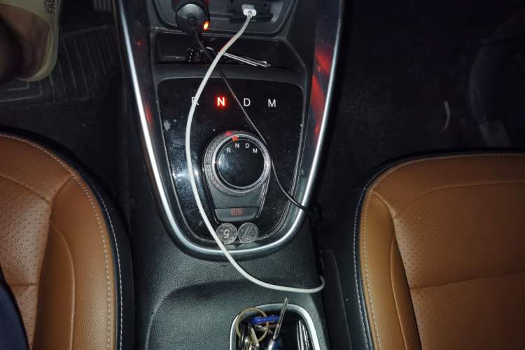 Used Baojun 510 2017 1.5L Automatic Luxury Model Gear Lever