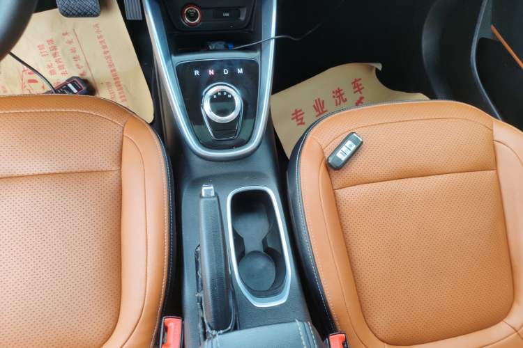 Used Baojun 510 2017 1.5L Automatic Luxury Model Gear Lever