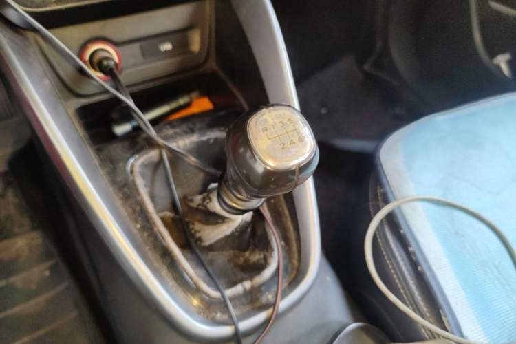 Used Baojun 510 2017 1.5L Manual Fashion Model Gear Lever