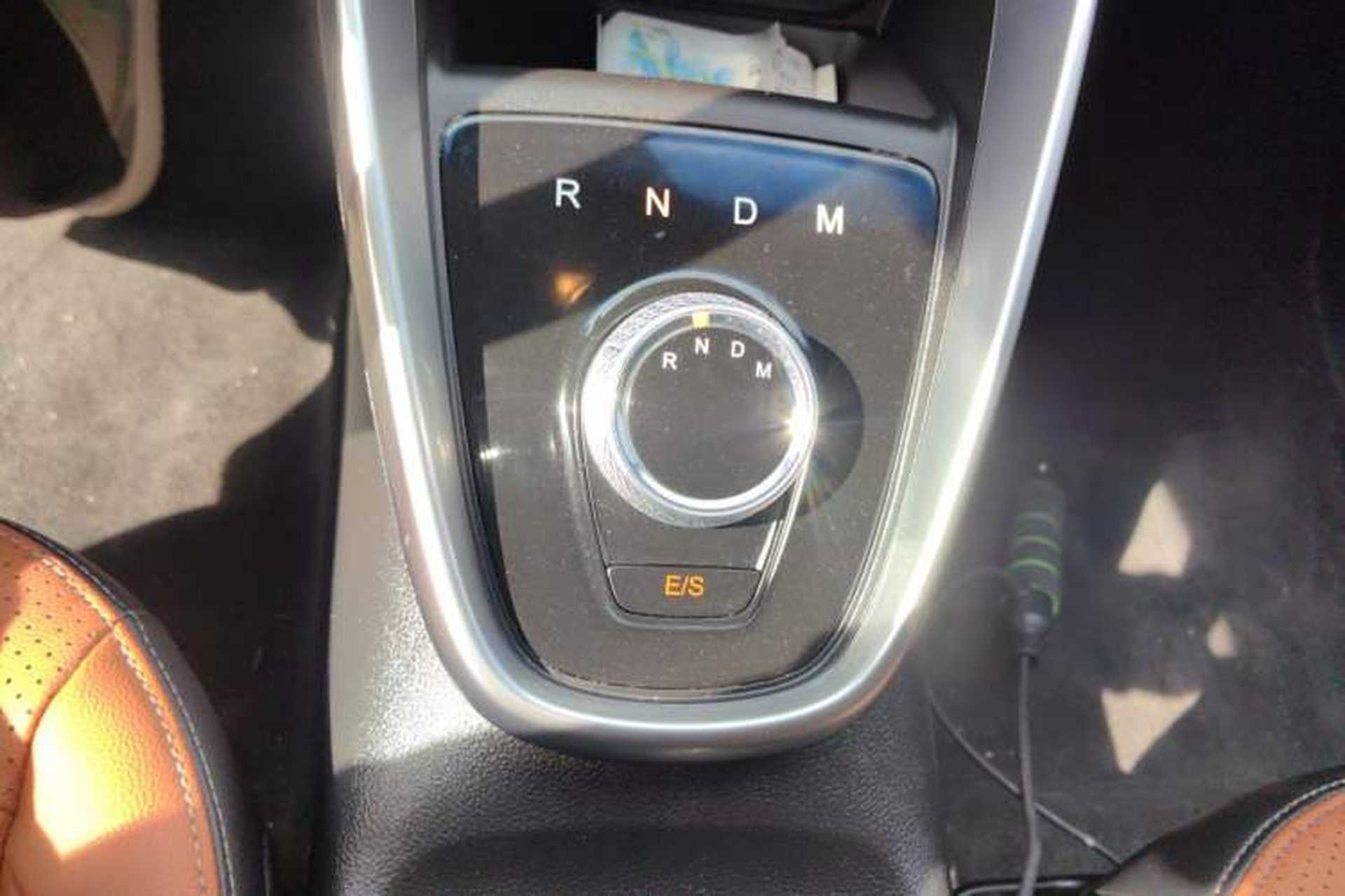 Used Baojun 510 2017 1.5L Automatic Luxury Model Gear Lever