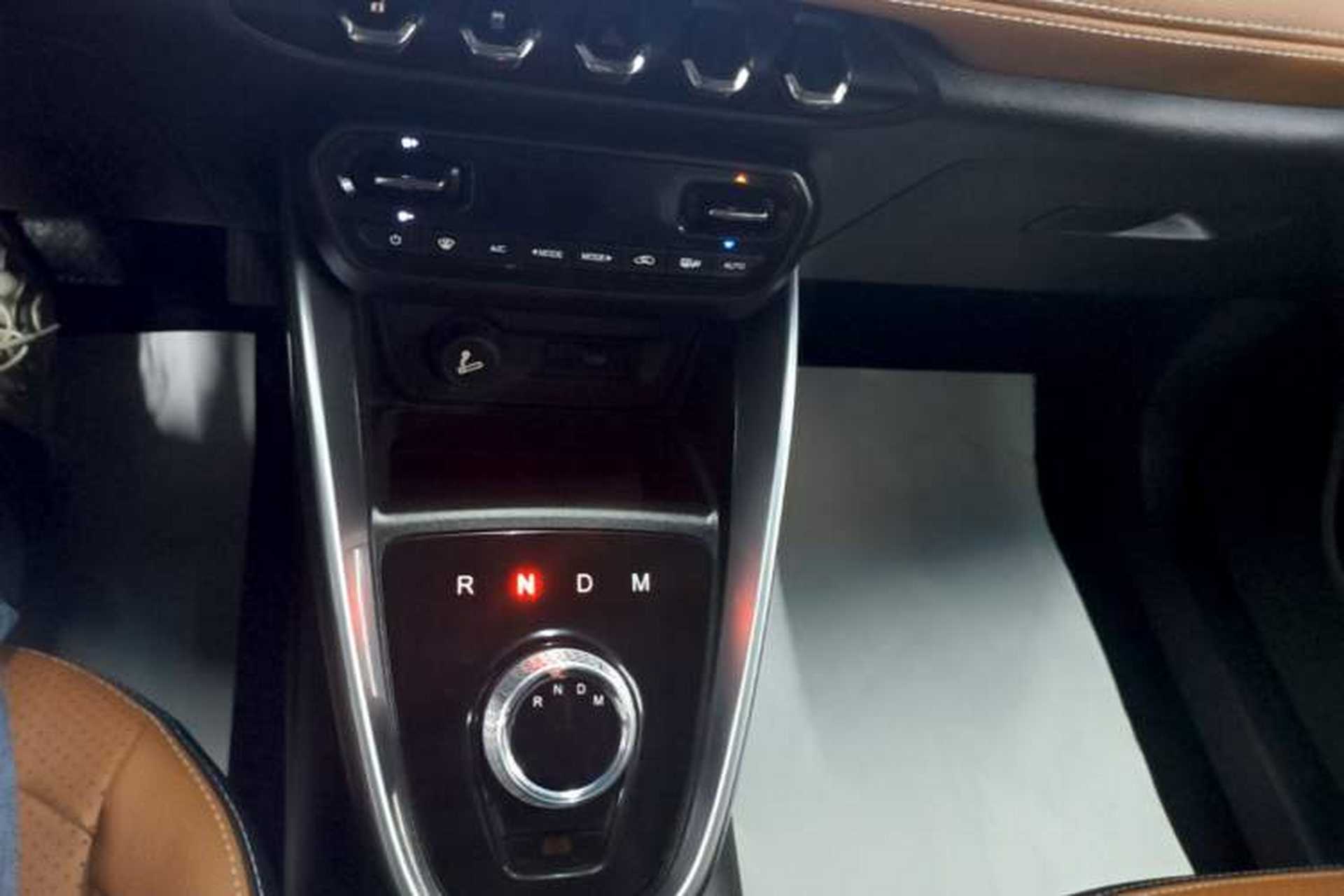 Used Baojun 510 2017 1.5L Automatic Luxury Model Gear Lever