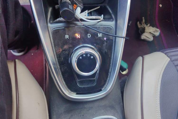 Used Baojun 510 2017 1.5L Automatic Luxury Model Gear Lever
