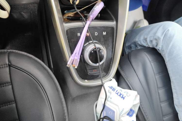 Used Baojun 510 2017 1.5L Automatic Fashion Model Gear Lever
